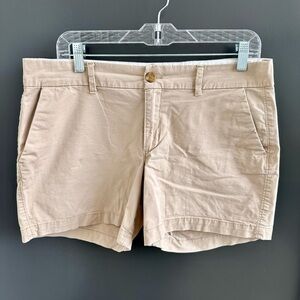 Old Navy shorts: size 8